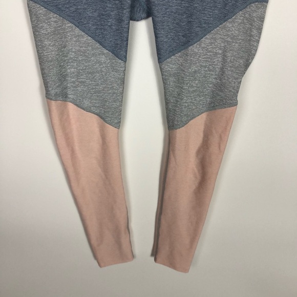 Outdoor voices 7/8 springs leggings - Picture 4 of 9